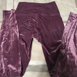 Lululemon wunder Lounge high rise velvet
